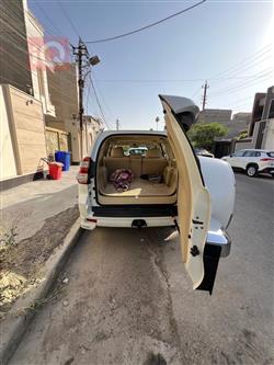 تۆیۆتا لاندكروزر پرادۆ